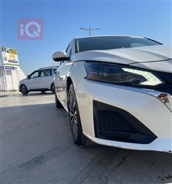 نيسان ألتيما